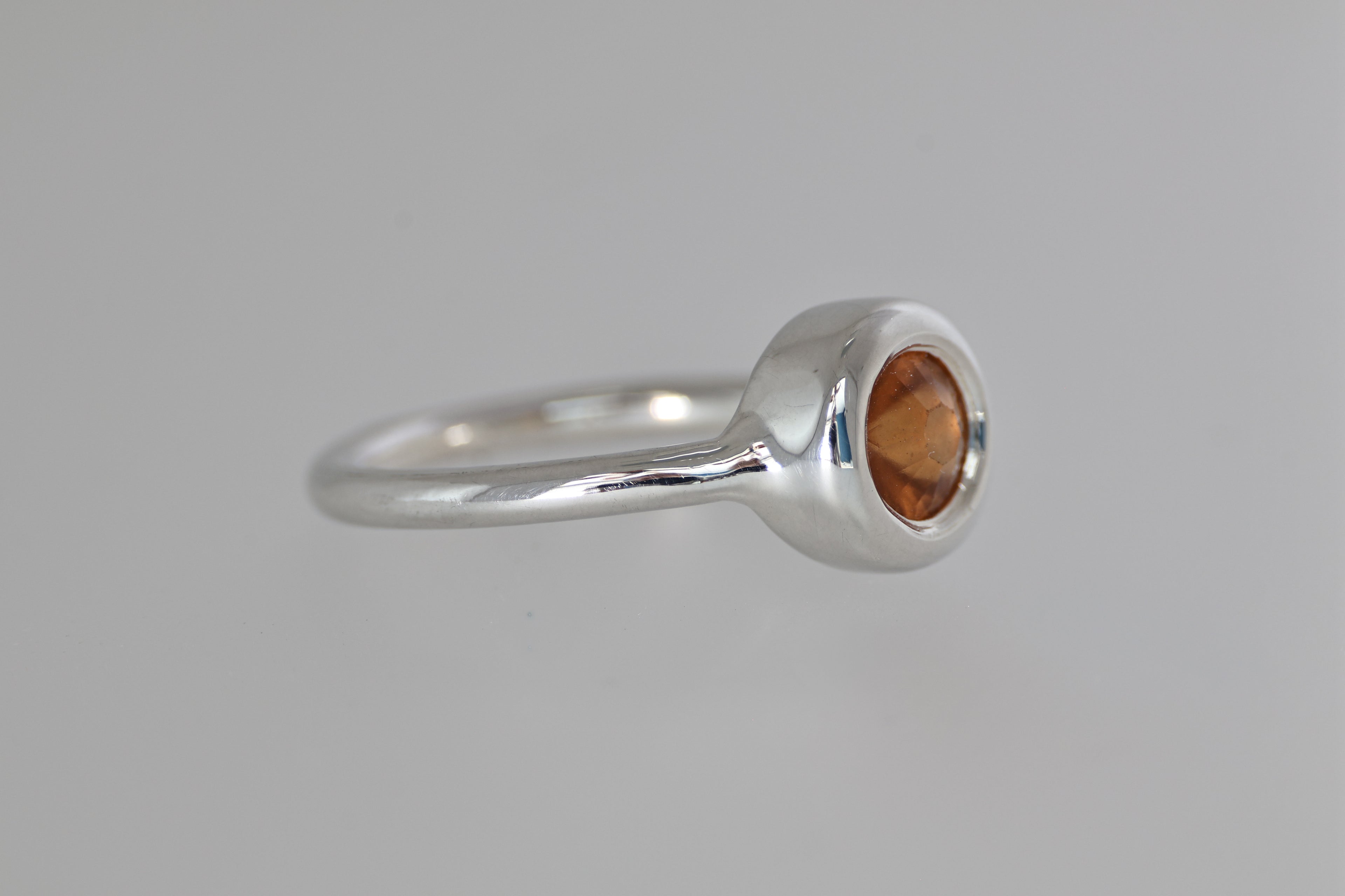 Thick Bezel Tunduru Garnet Silver Ring