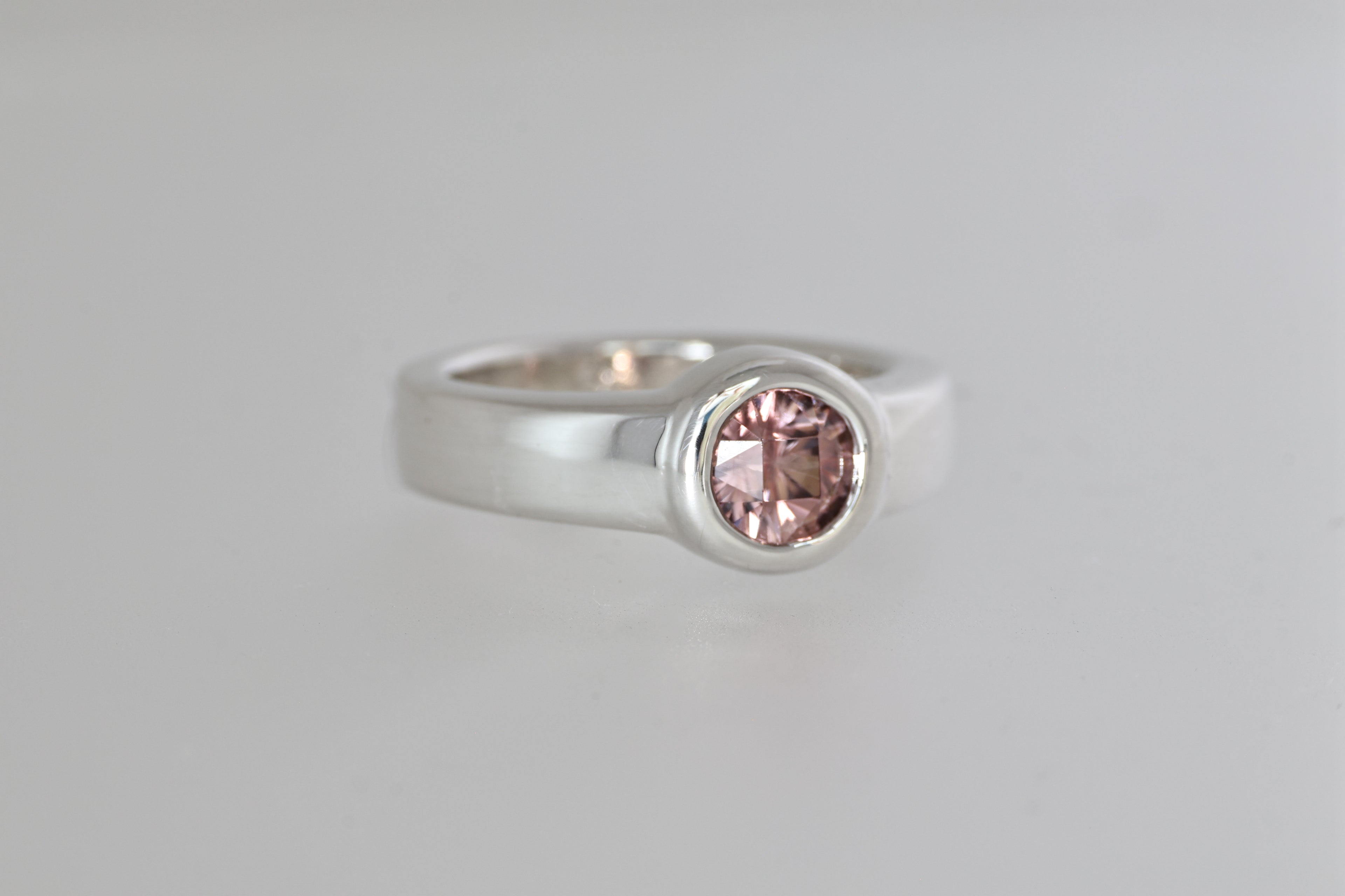 Silver Bezel-set Gemstone Ring w/ Round Mozambique Zircon