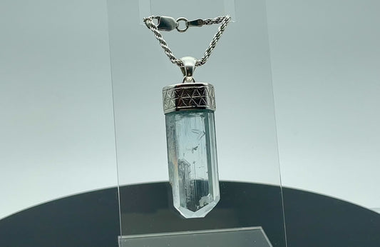 Engraved Silver Cap Crystal Pendant (w/ Pakistani Aquamarine)