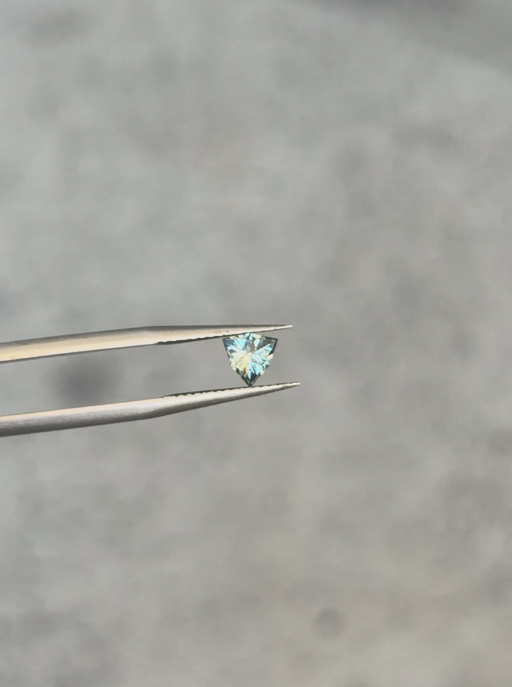 .53 ct. Spring Green/Blue Montana Sapphire Trillion