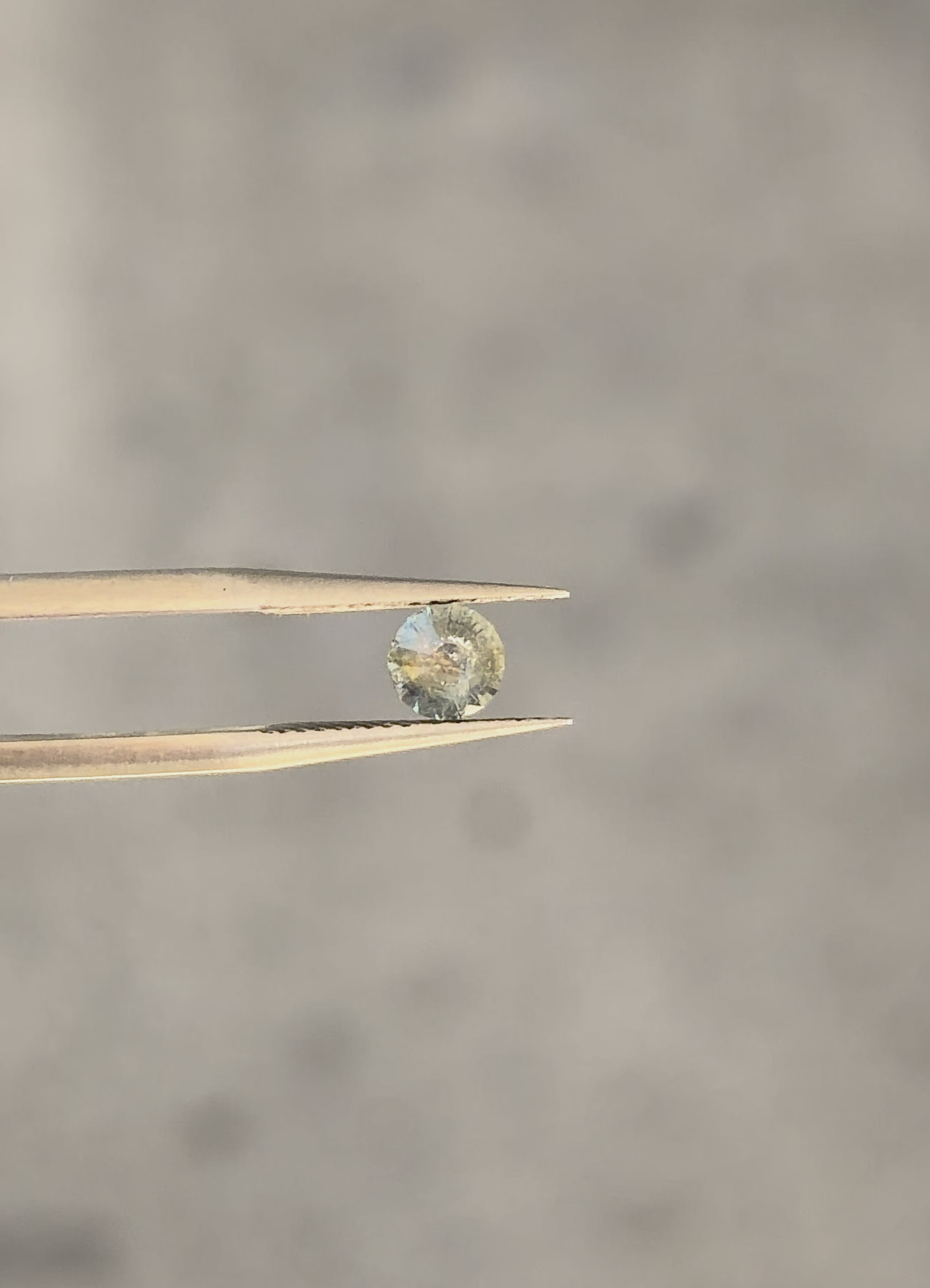 Montana Sapphire  .69 ct.  Round